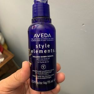 Meet your Posher, Rowena